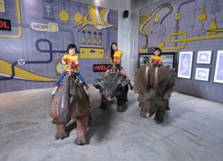 เปิดประตูสู่โลกไดโนเสาร์! DINOLAB BANGKOK 2025