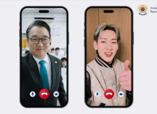 “แบมแบม” ให้ความรู้ “สงกรานต์” นักเรียนเกาหลี