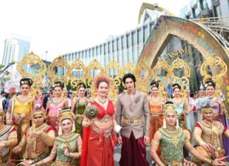 มหาสงกรานต์ ไอคอนสยาม เริ่มแล้ว!!! “ICONSIAM THAICONIC SONGKRAN CELEBRATION 2025”