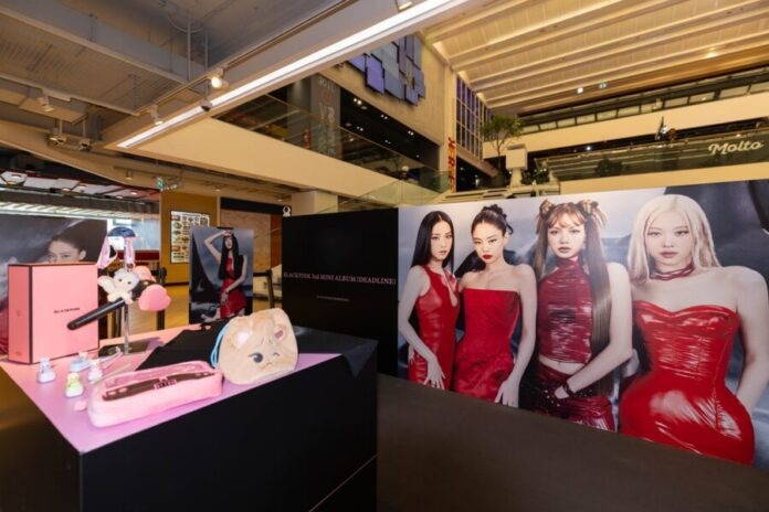 BLACKPINK DEADLINE OFFICIAL POP-UP IN BANGKOK (2)