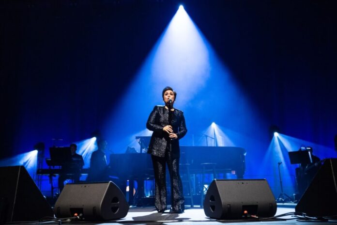 Lea Salonga_02_0